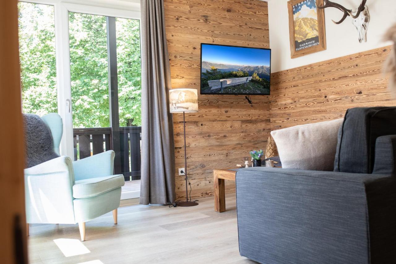 Alpennest Lägenhet Garmisch-Partenkirchen Exteriör bild